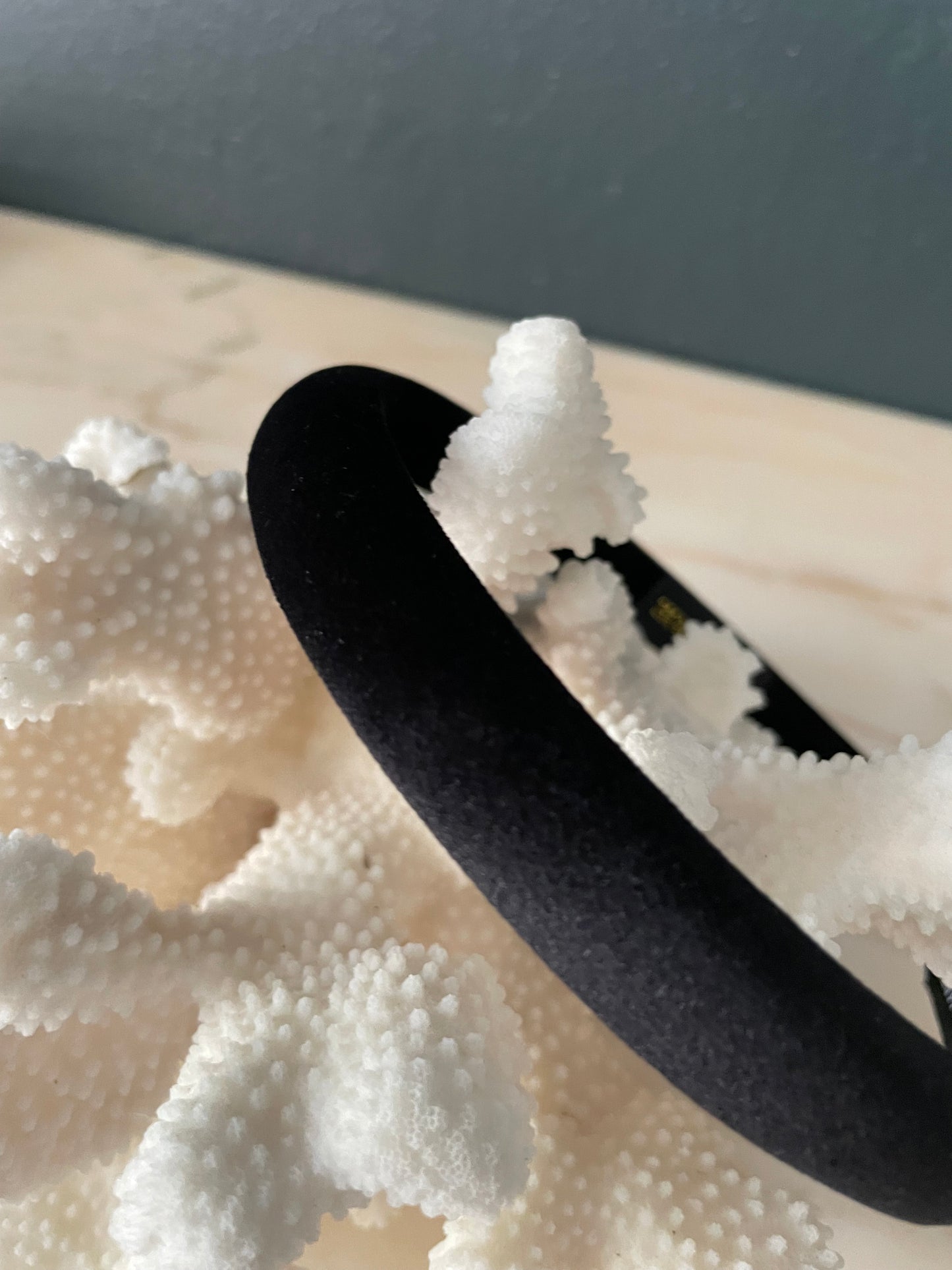 Velvet headband black