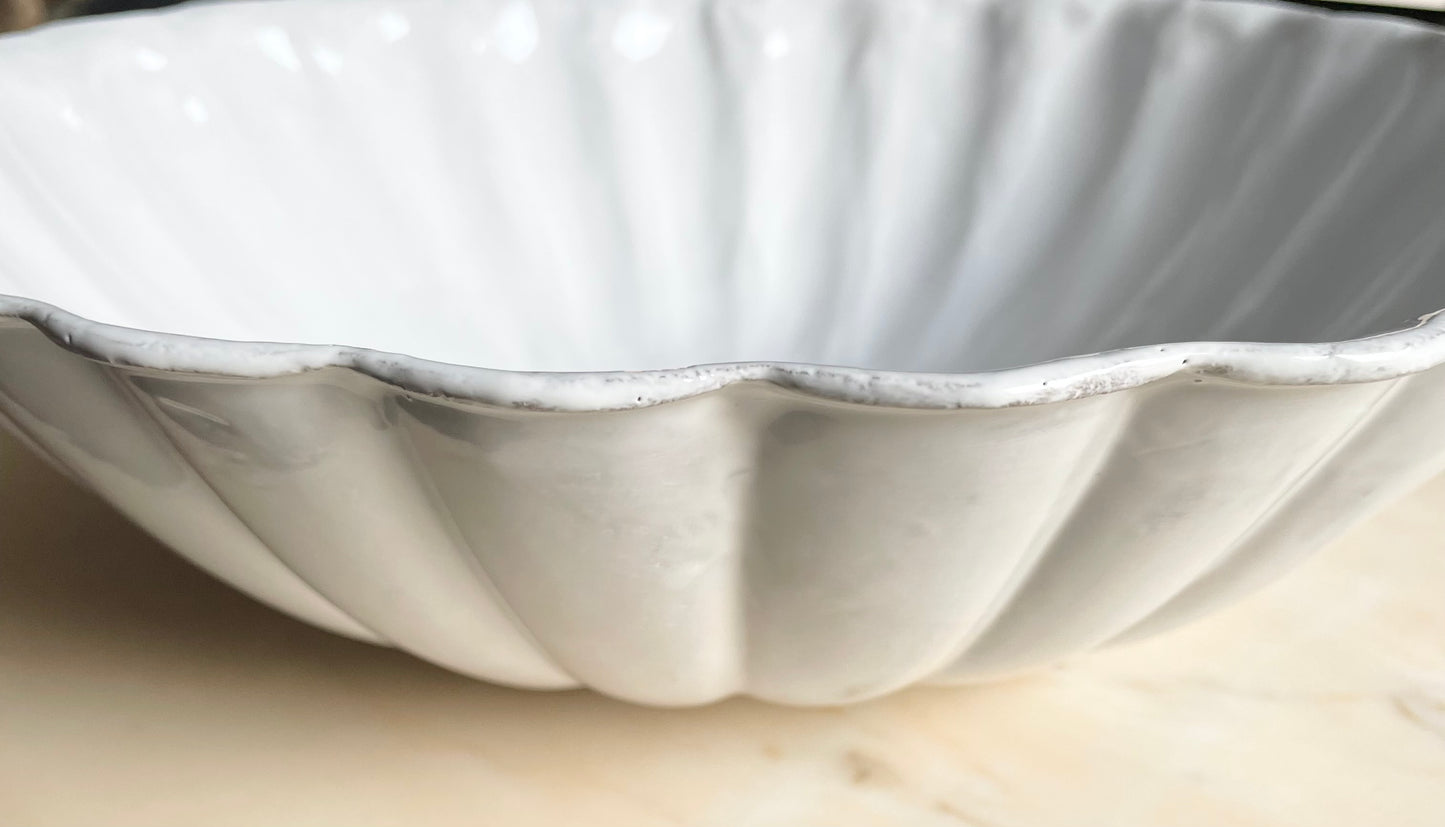 Large round Peggy salad bowl