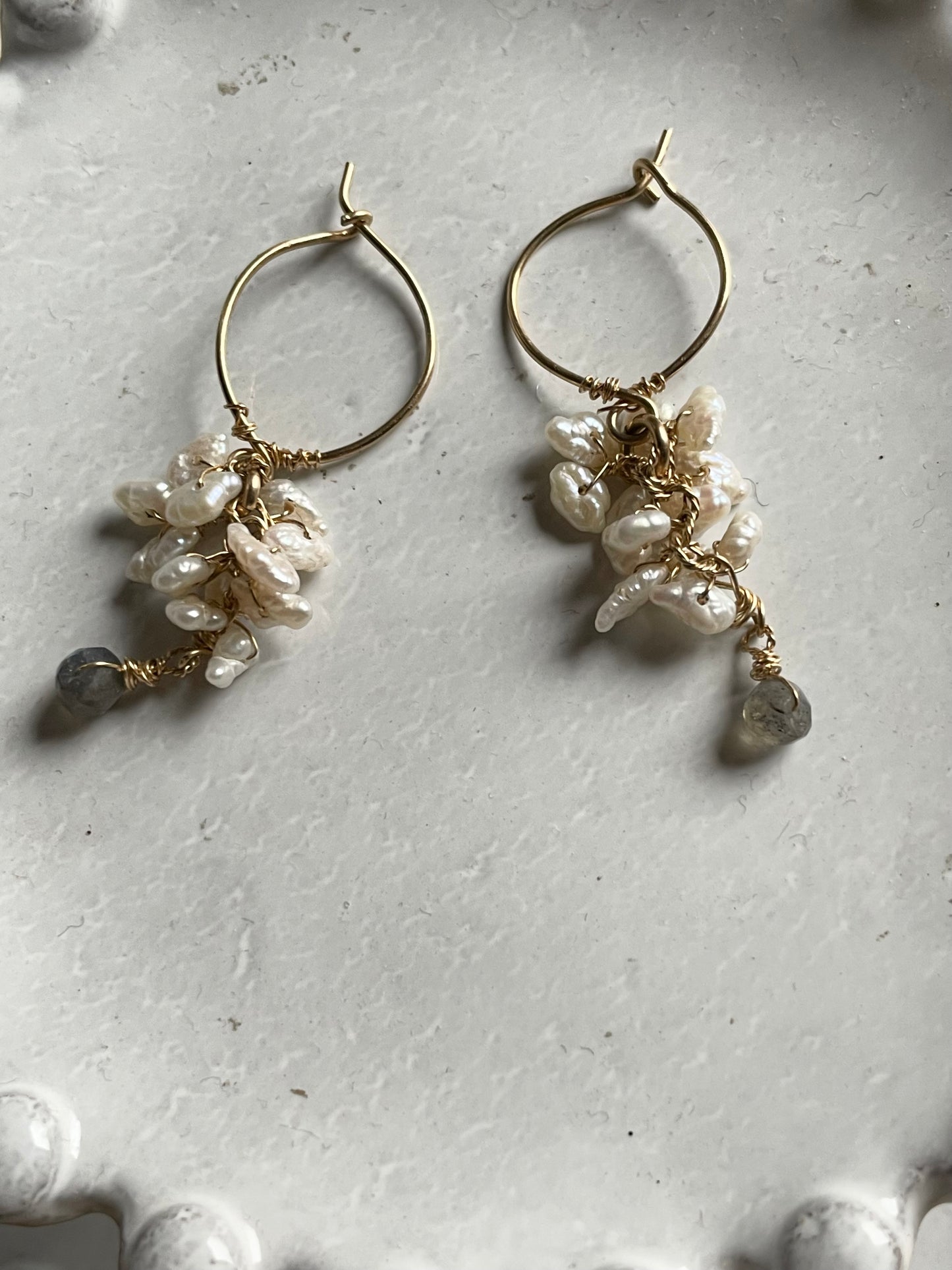 Gemstone Cluster Earring Pearl & Labradorite