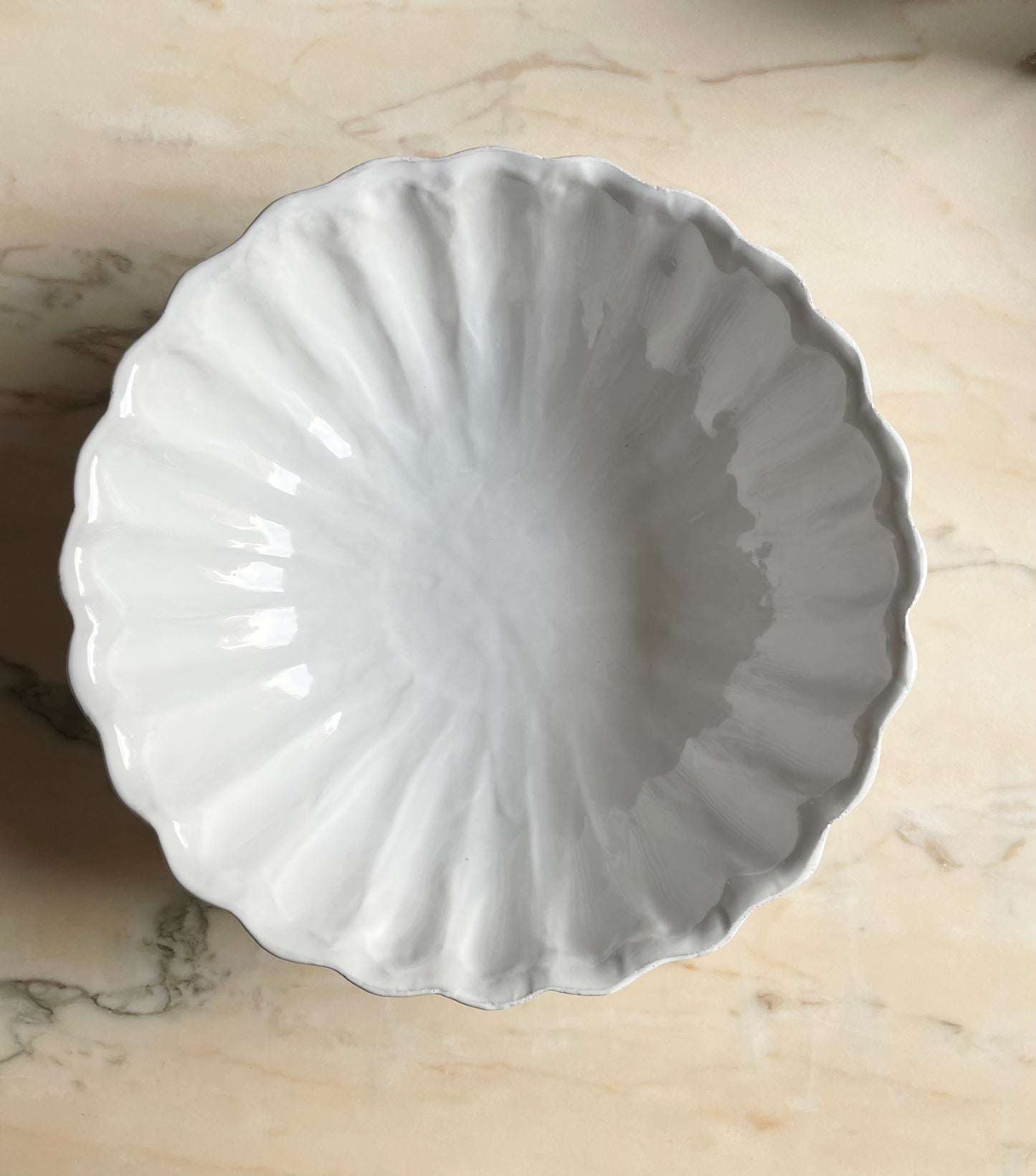 Large round Peggy salad bowl