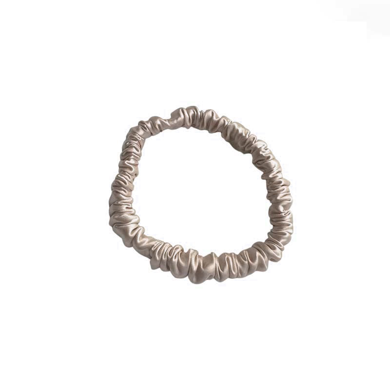 Aurora silk scrunchie beige