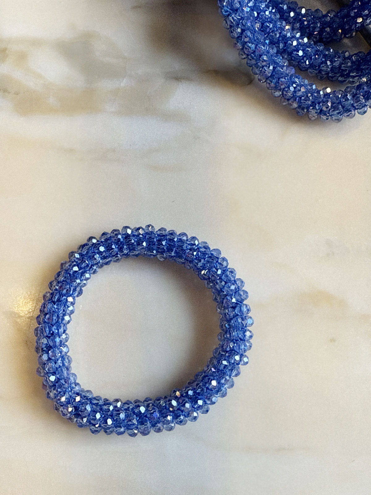 Daria hair & wrist band Iris Blue