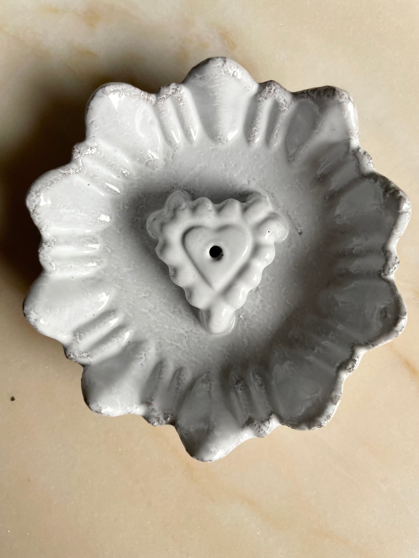 Amour incense holder