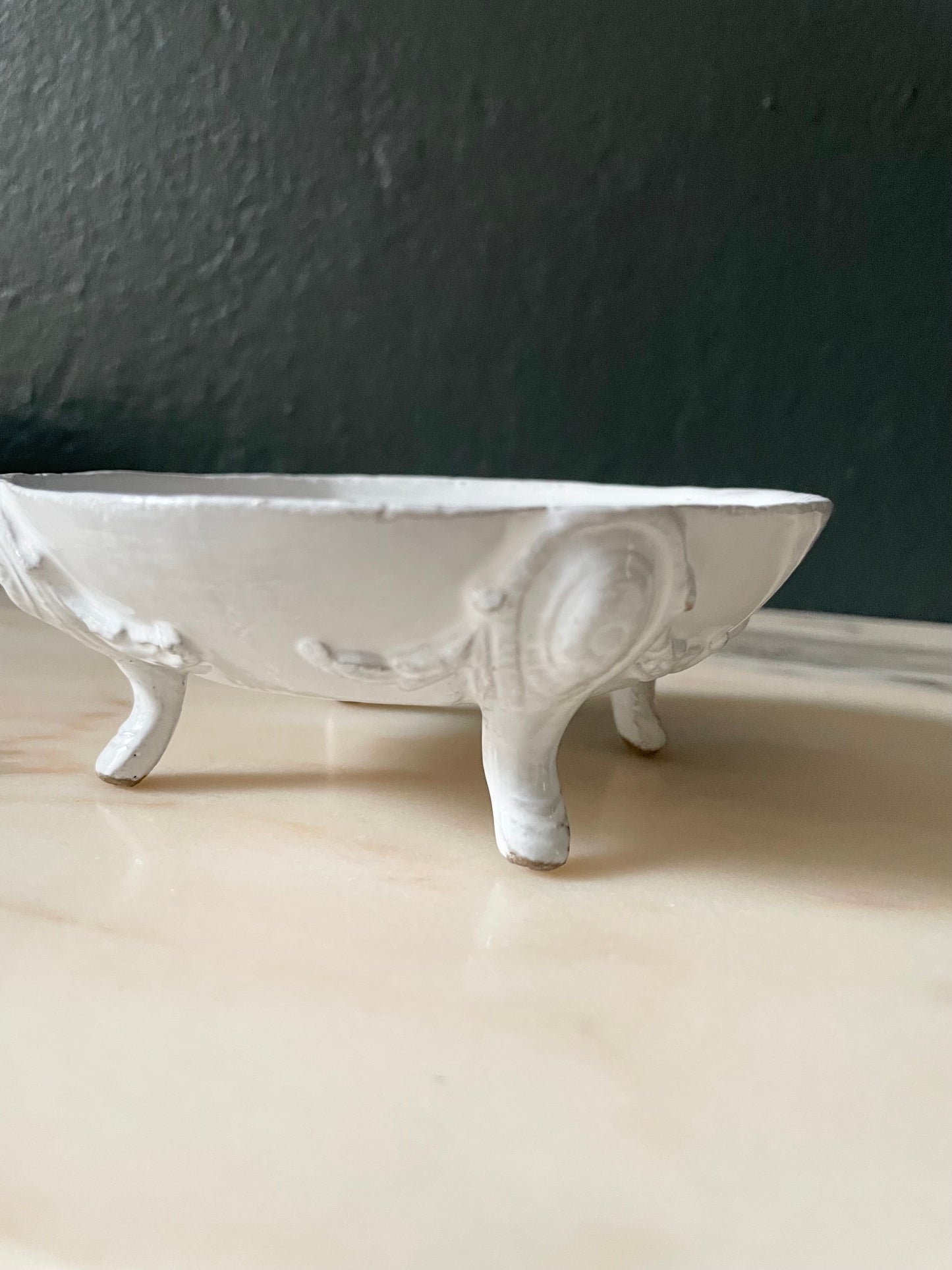 Cleopatre footed cup