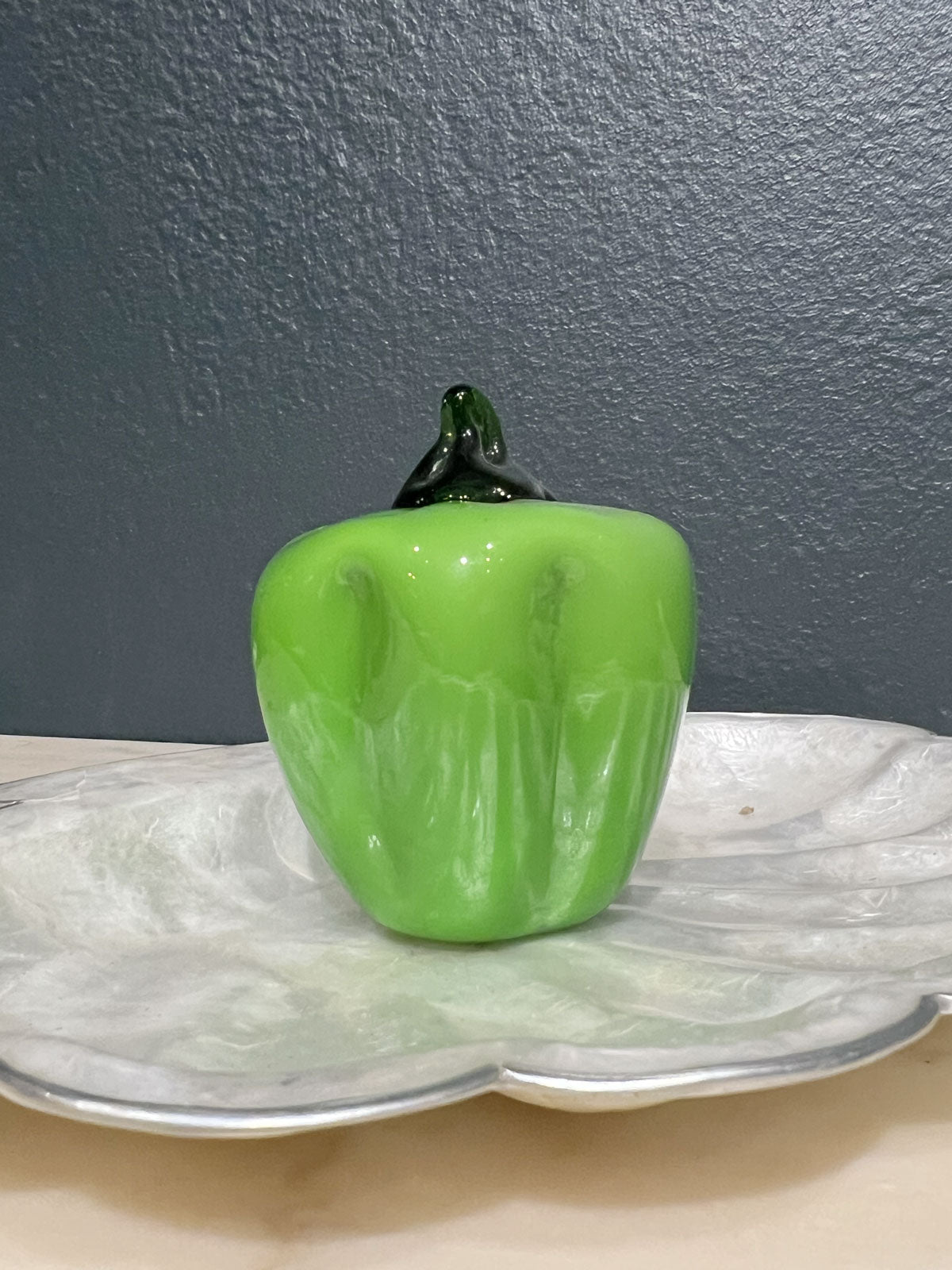 Glass paprika green