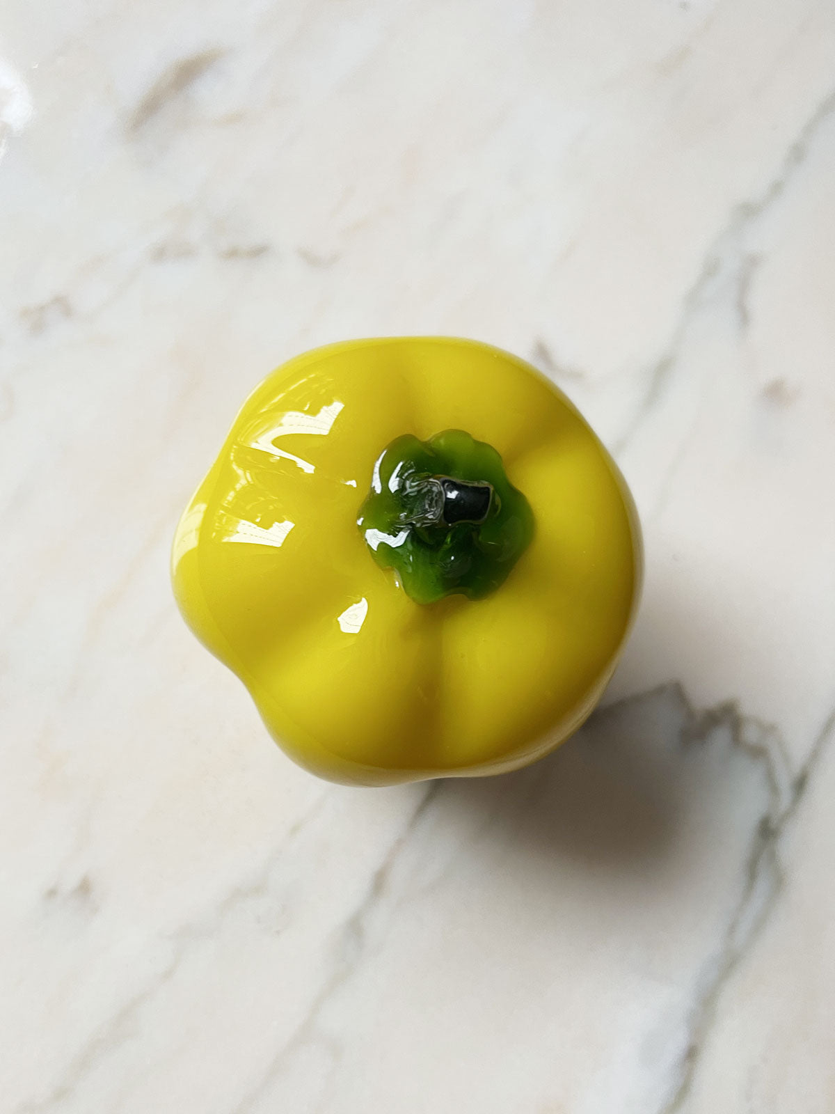 Glass paprika yellow