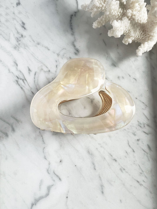 Mirella metal hair claw