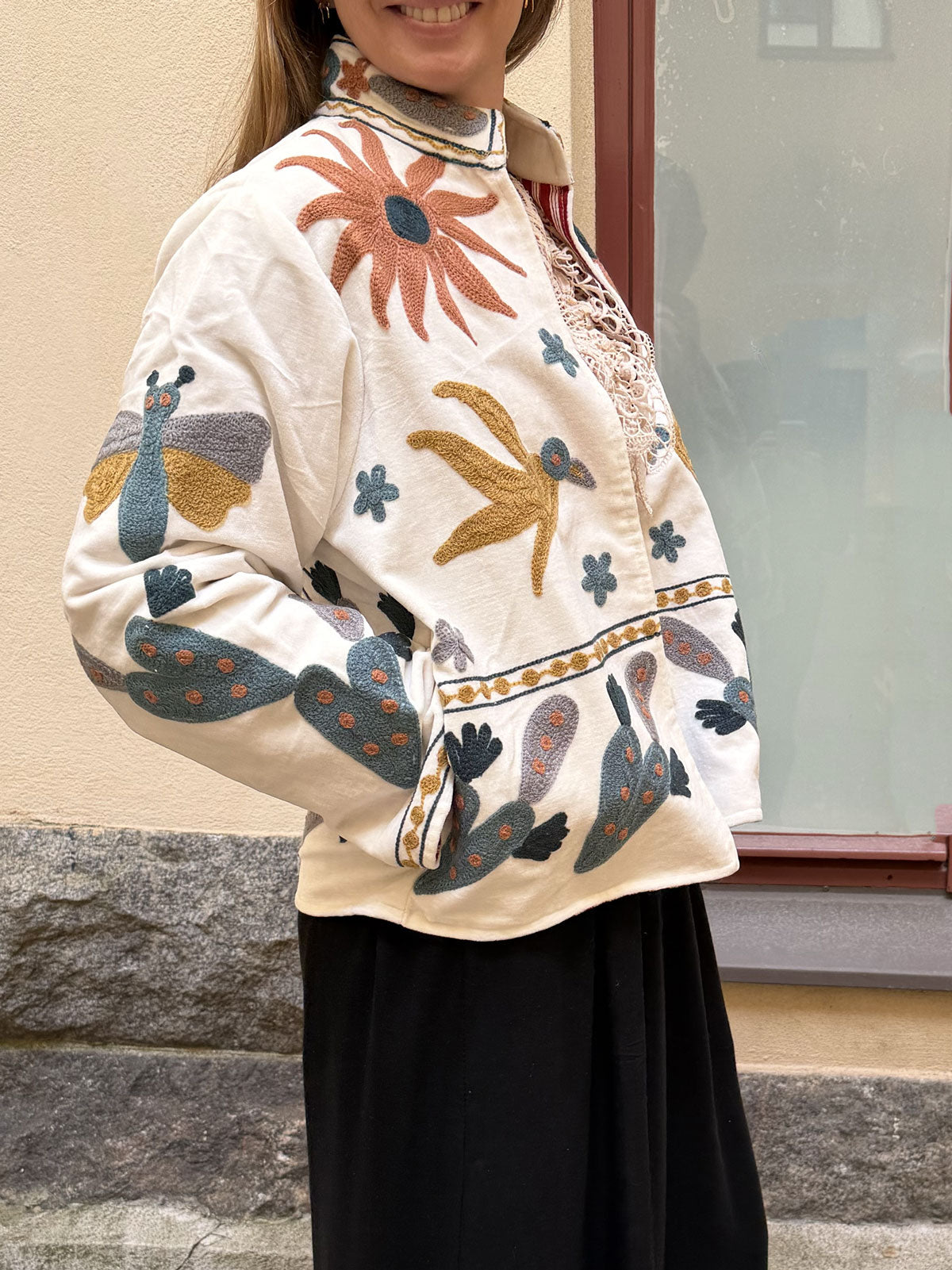 Paloma Velvet Jacket - White love birds