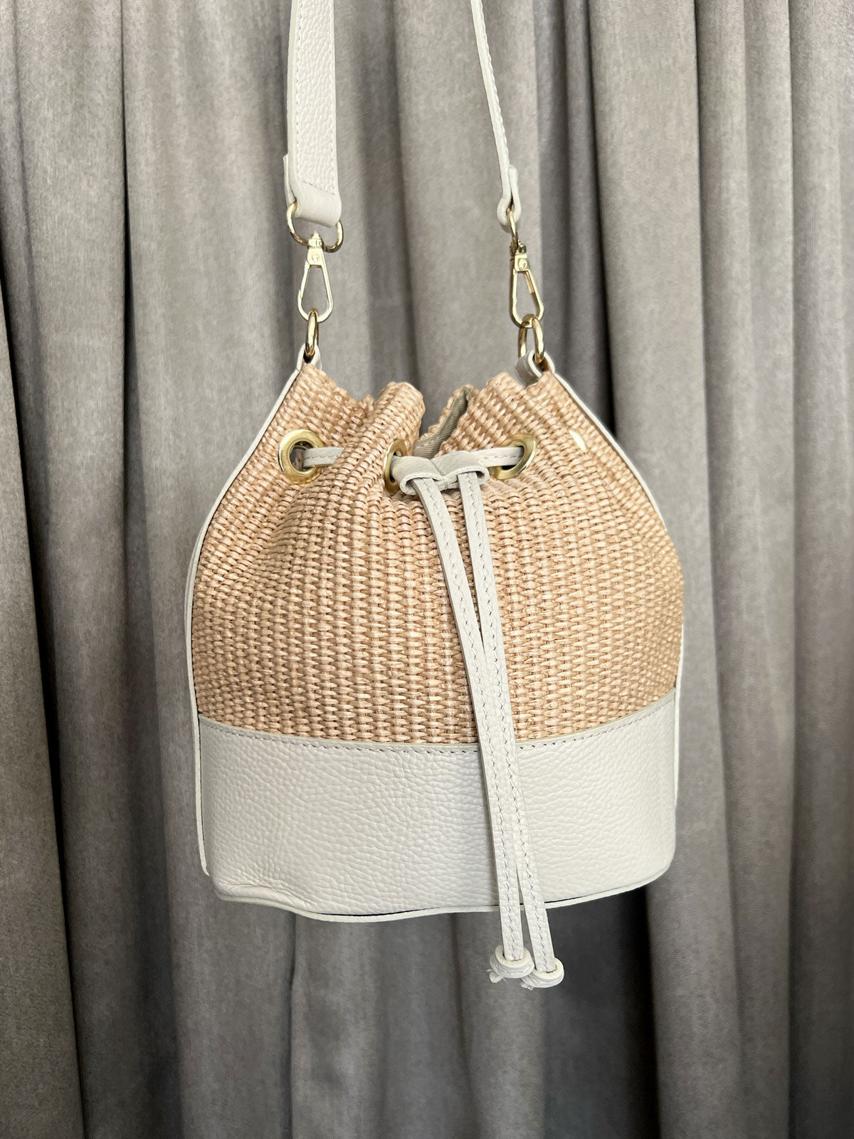 Cream raffia discount bag