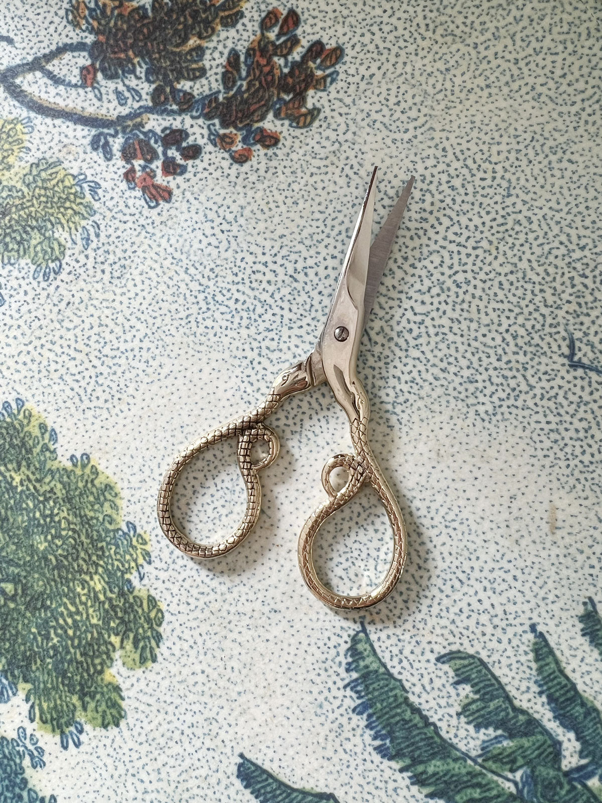 Snake Embroidery Scissors
