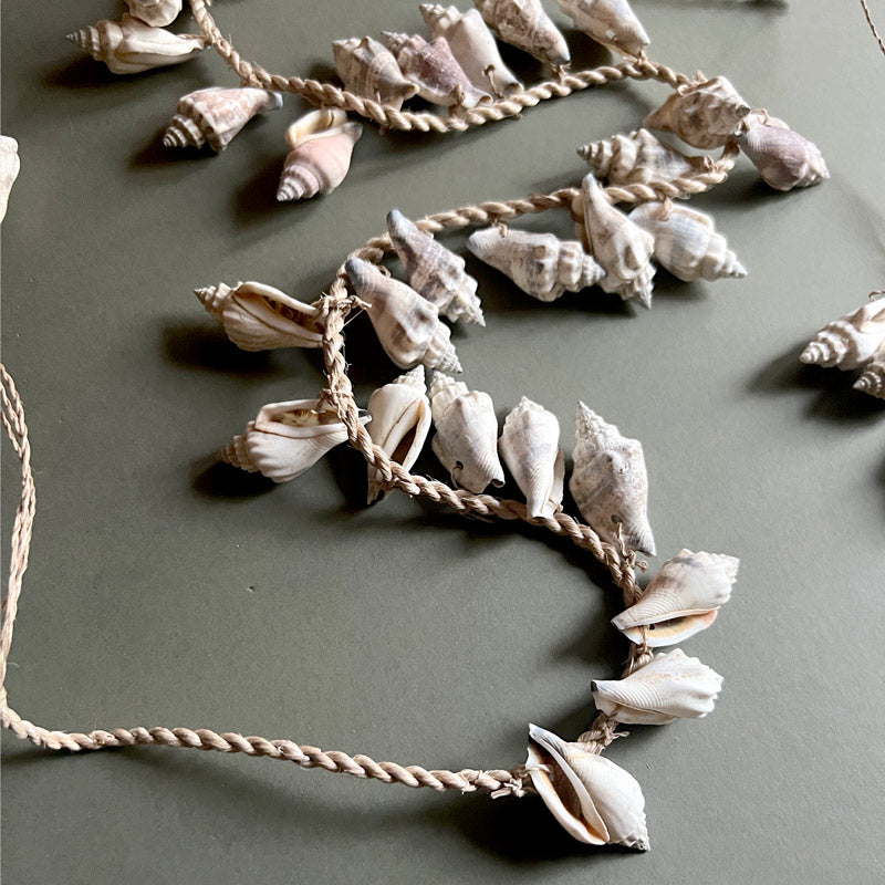 Shell Garland Spiral