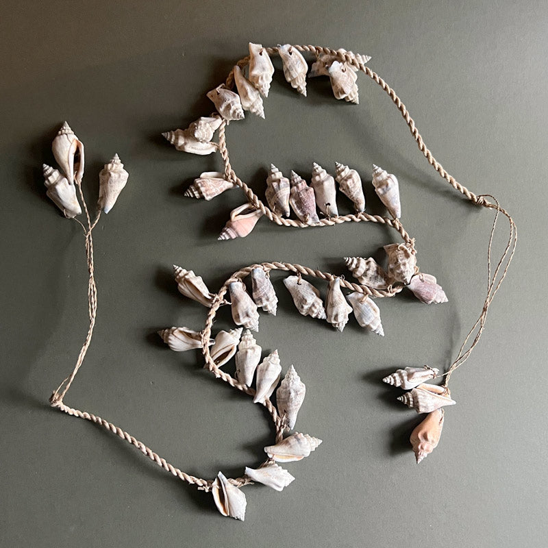 Shell Garland Spiral