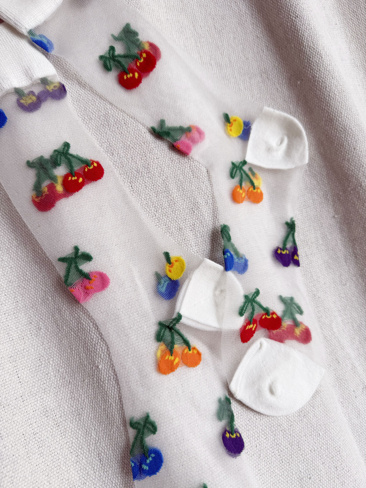 Jacquard Mesh Socks Fruits