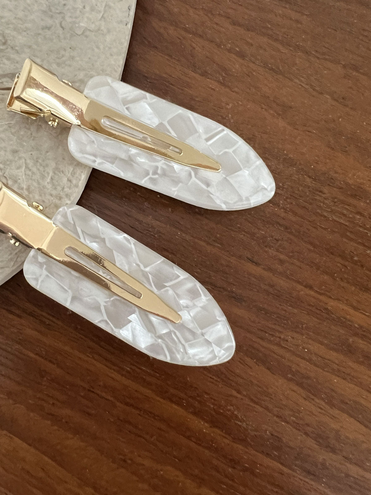 Wave Mosaic Clip Ivory