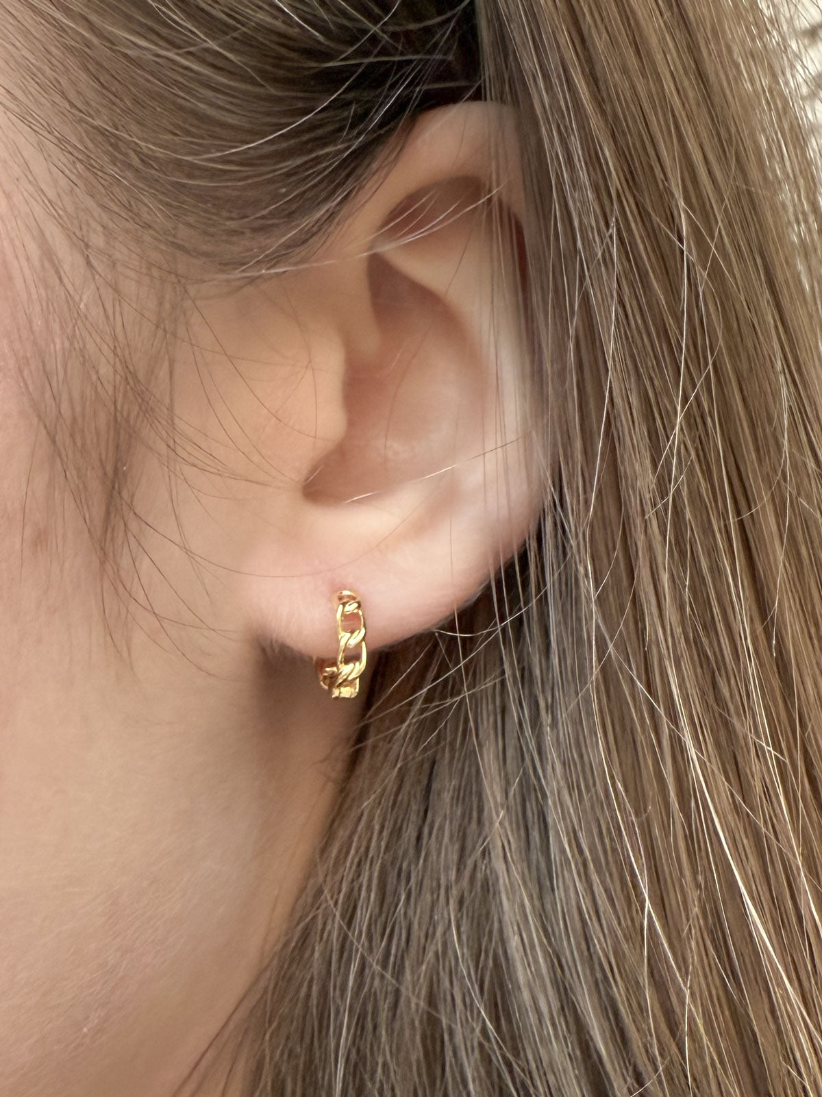 Aeris Chain Hoop Gold