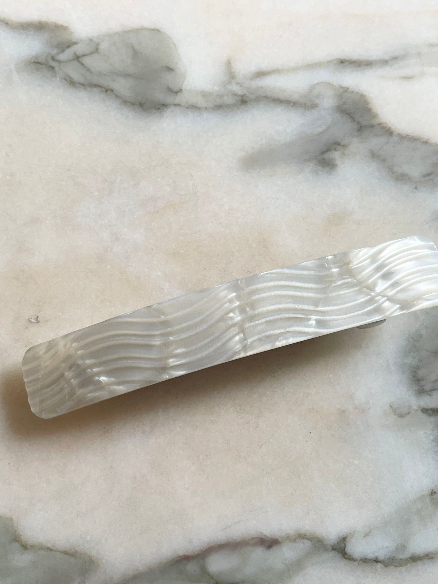 Lulu hair barrette Cream