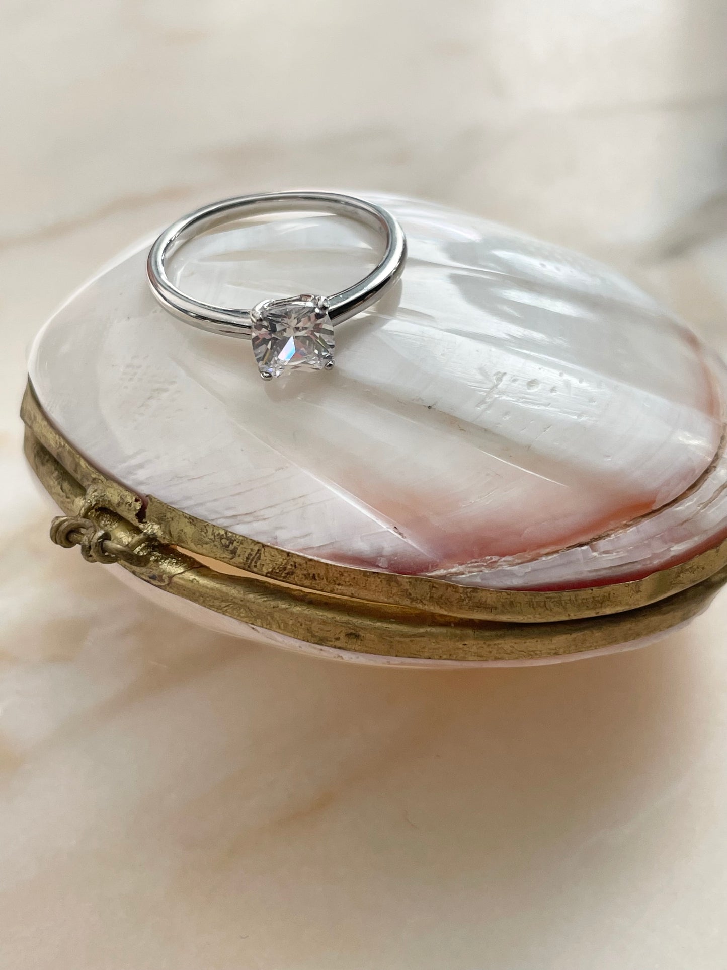 Veya silver ring