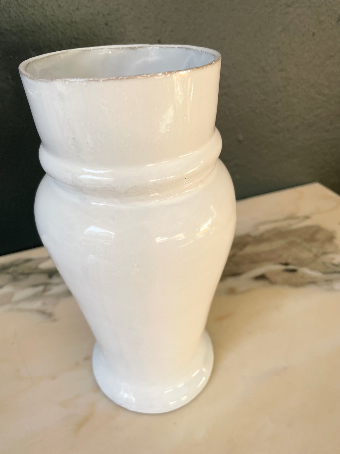 Medium Colbert Vase