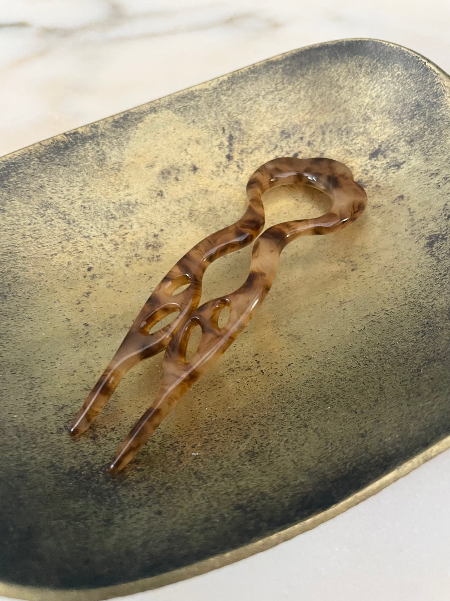 Amelie french hair pin Brown