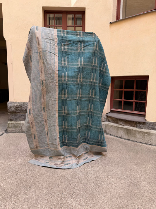 Kantha Quilt red / turquoise