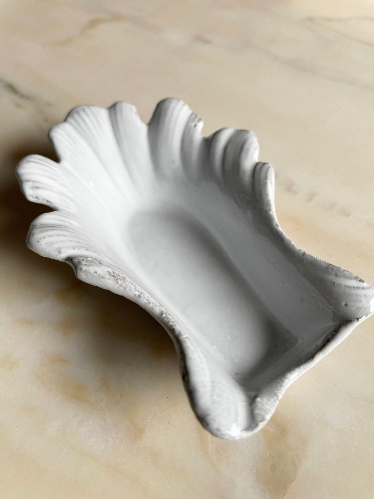 Small Aphrodite dish