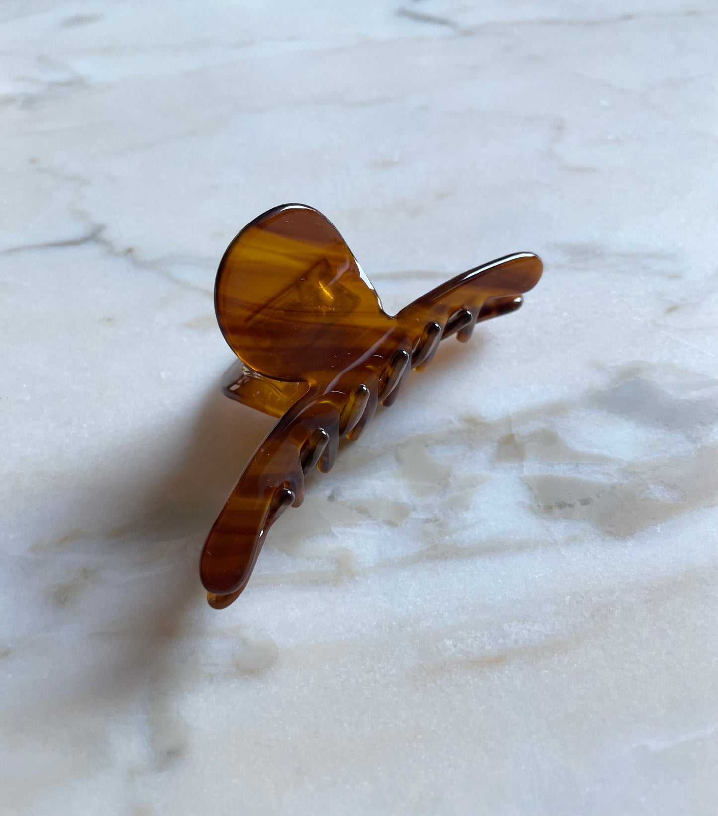 Mona Hair Claw brown