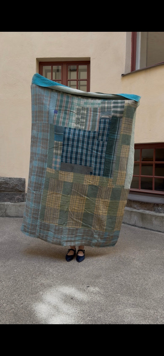 Kantha Quilt turquoise