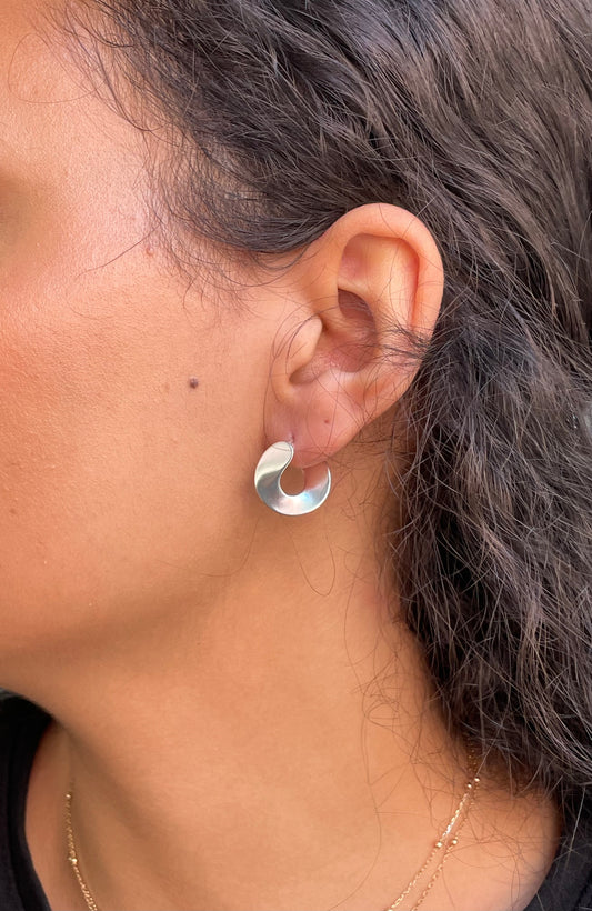 Liva Hoops