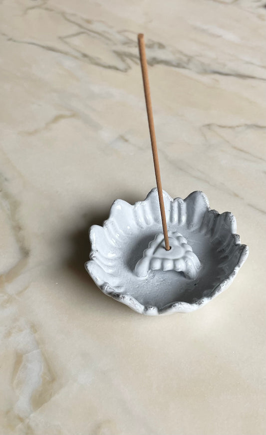 Amour incense holder
