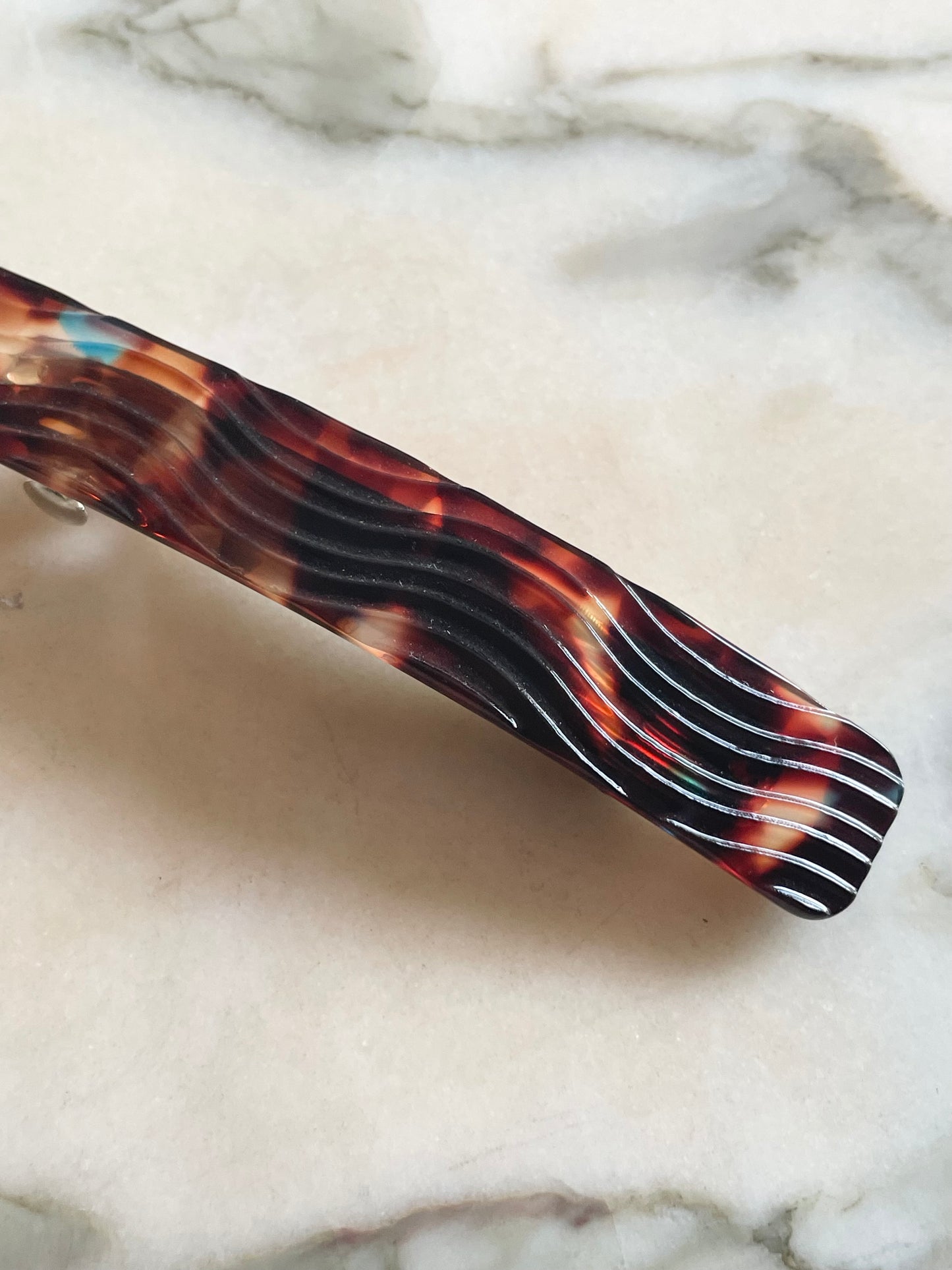 Lulu hair barrette Brown