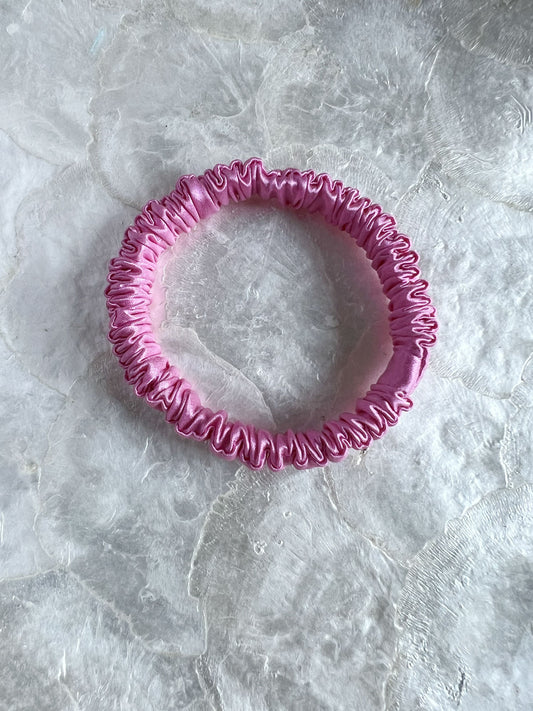 Aurora silk scrunchie hot pink