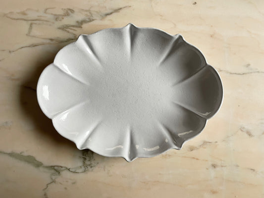 Oval Drapé platter