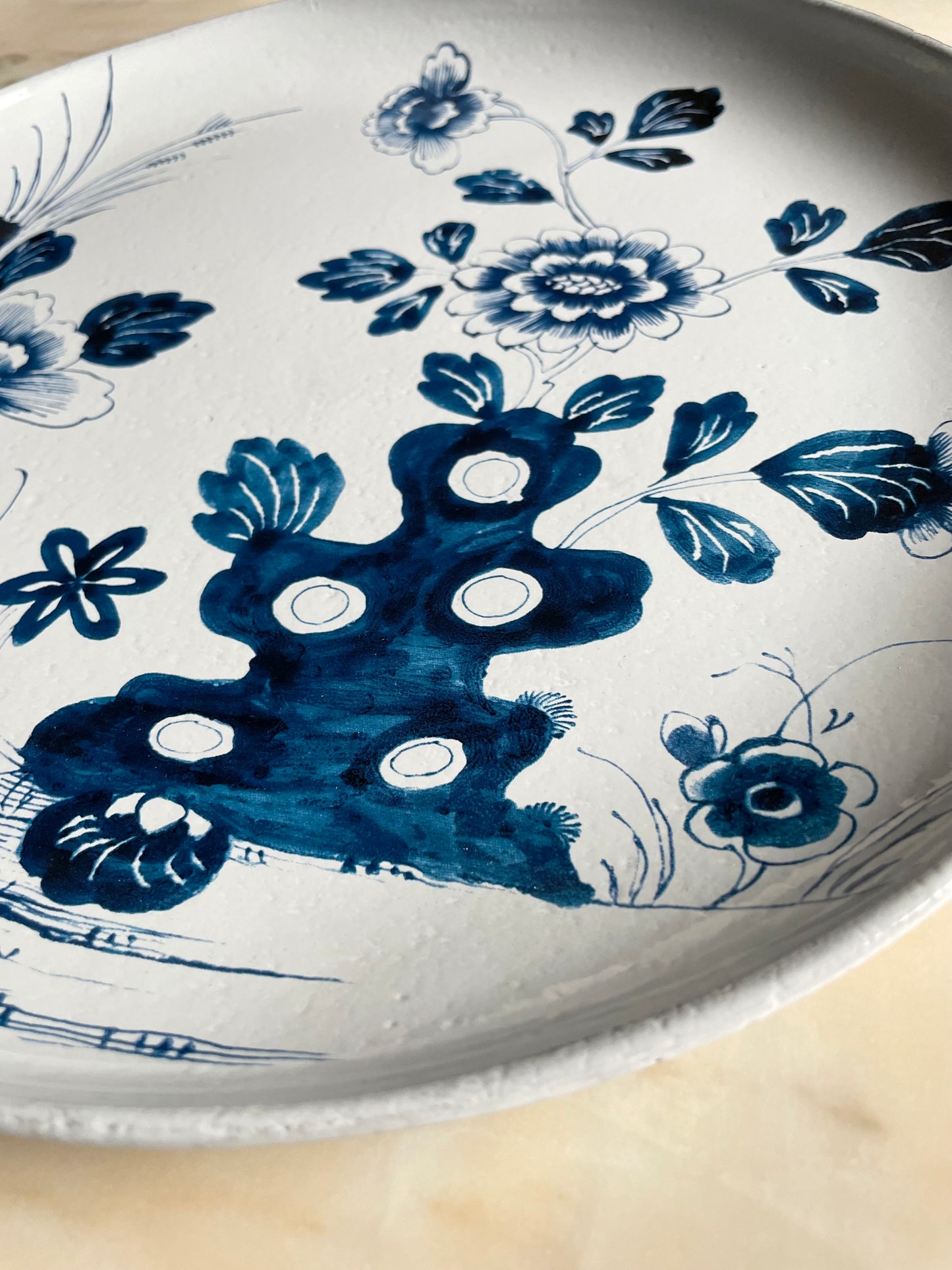 Peony chrysanthemum Bristol plate