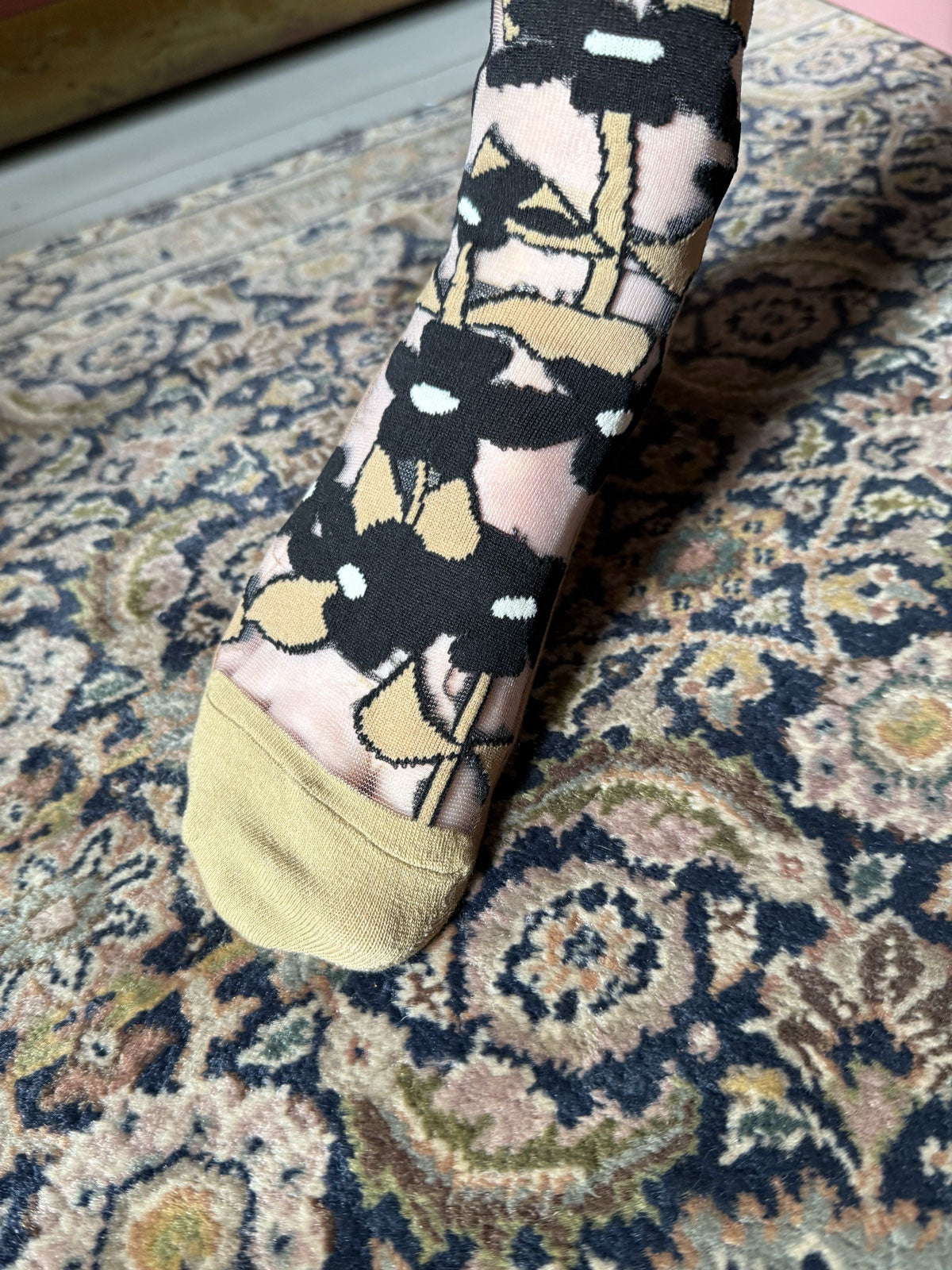 Jacquard Mesh Socks Noir Bloom