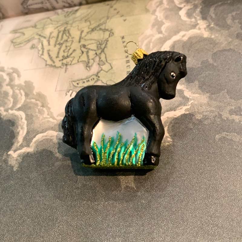 Black horse ornament