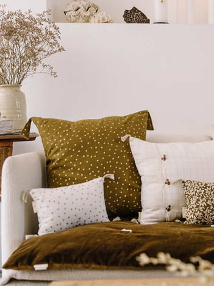 Cushion cover gold spots