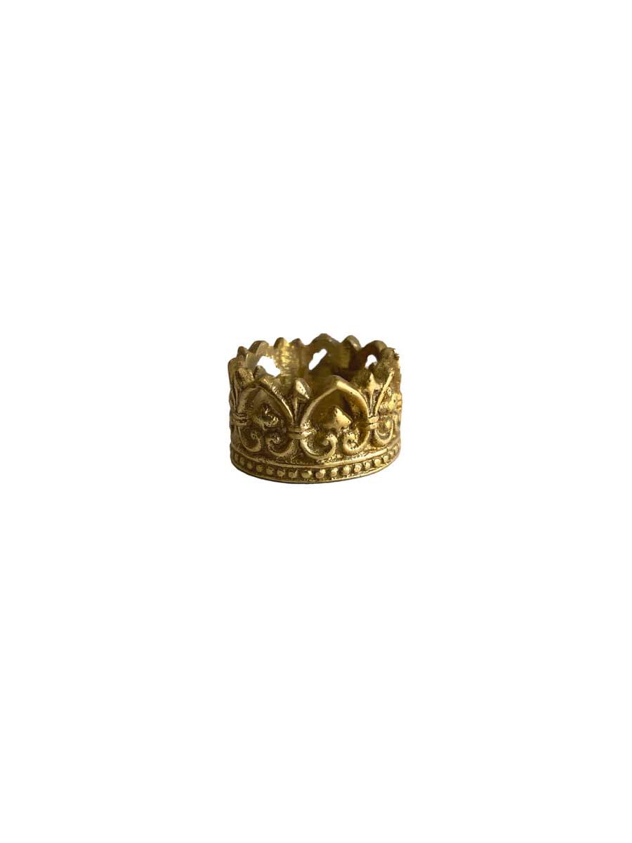 Crown napkin ring