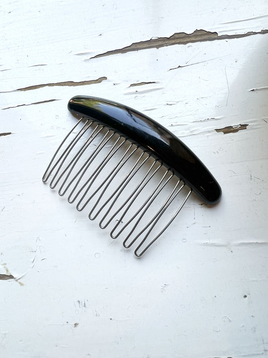 Classic hair comb black