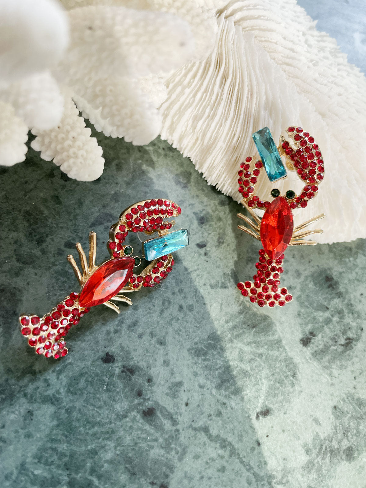 Crayfish earring blue stone