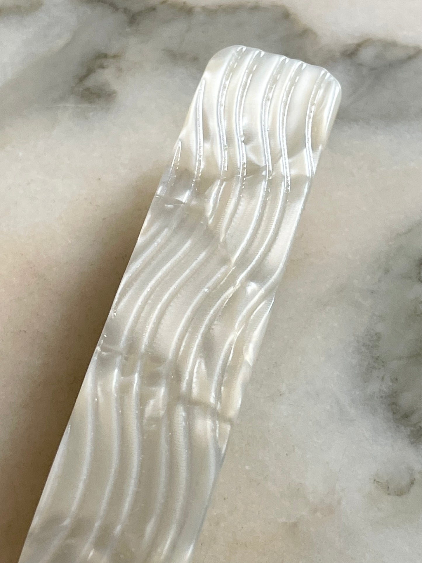 Lulu hair barrette Cream