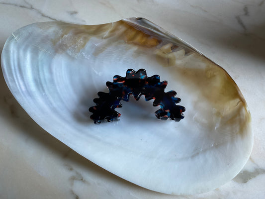 Della hair claw blue/brown