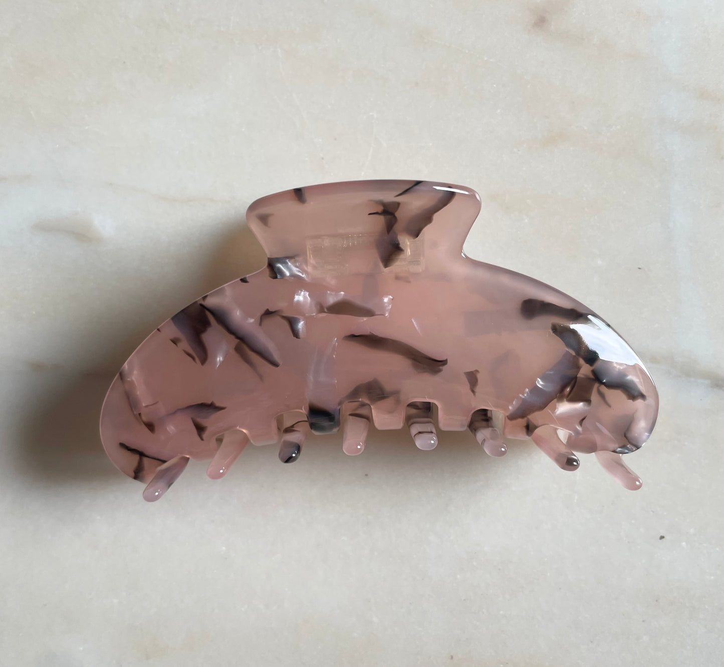 Chloe hair claw Rose