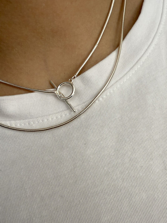 Elin Chain Necklace