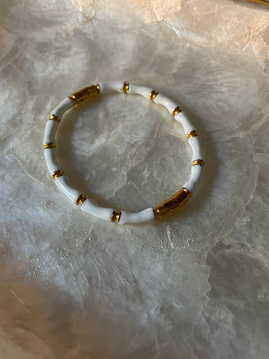Bamboo bangle white
