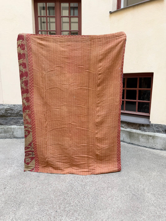 Kantha Quilt orange / beige