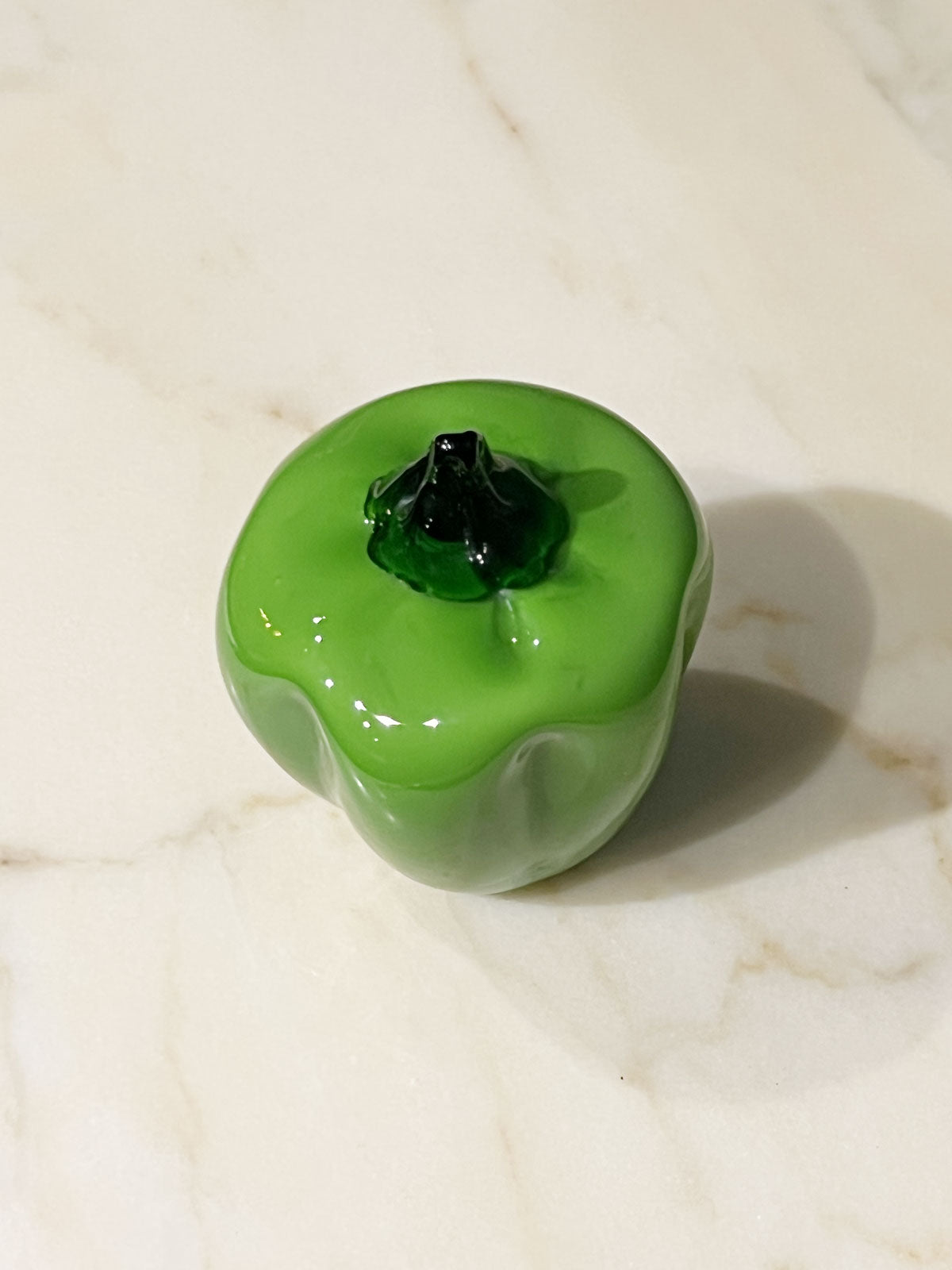 Glass paprika green