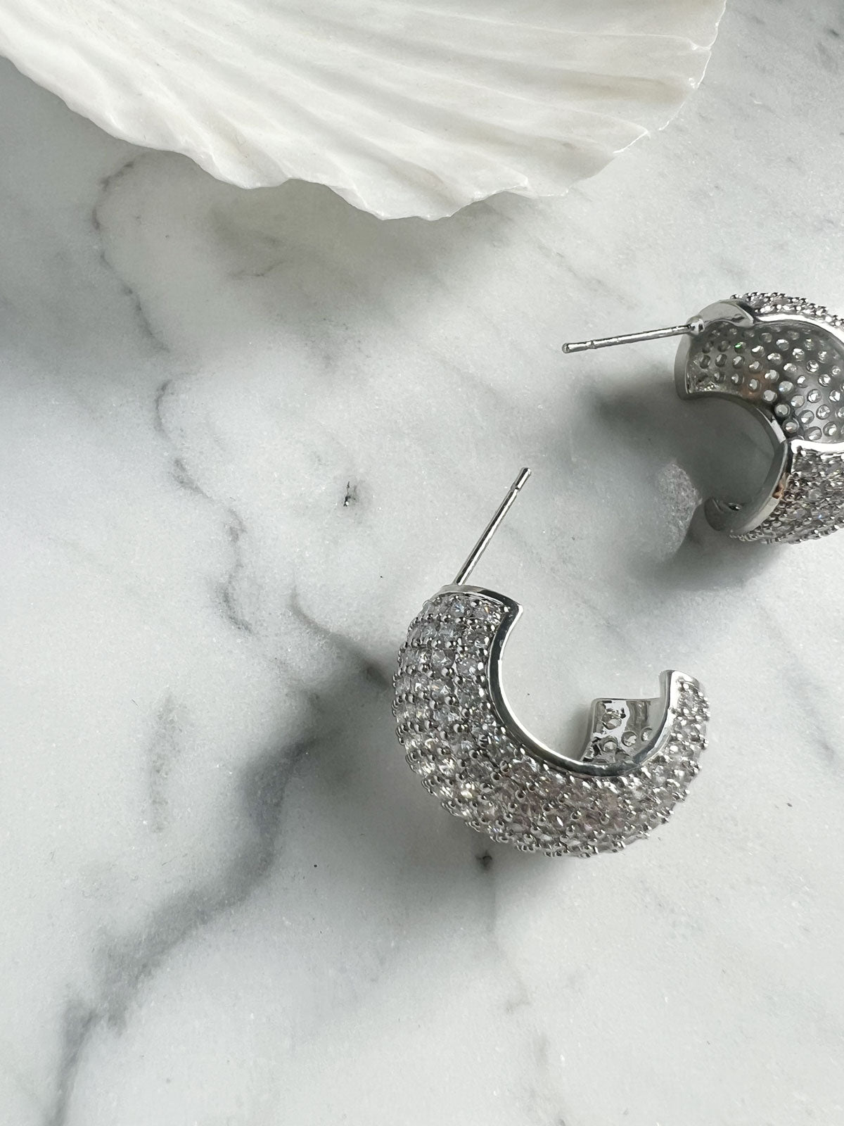 Gliss earring silver