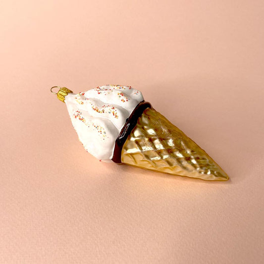 Ice cream ornament, vanilla soft ice.