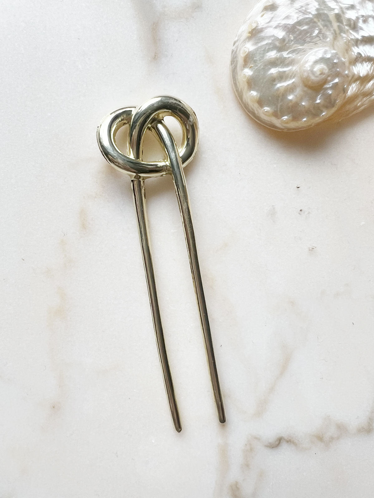 Knot hair pin gold