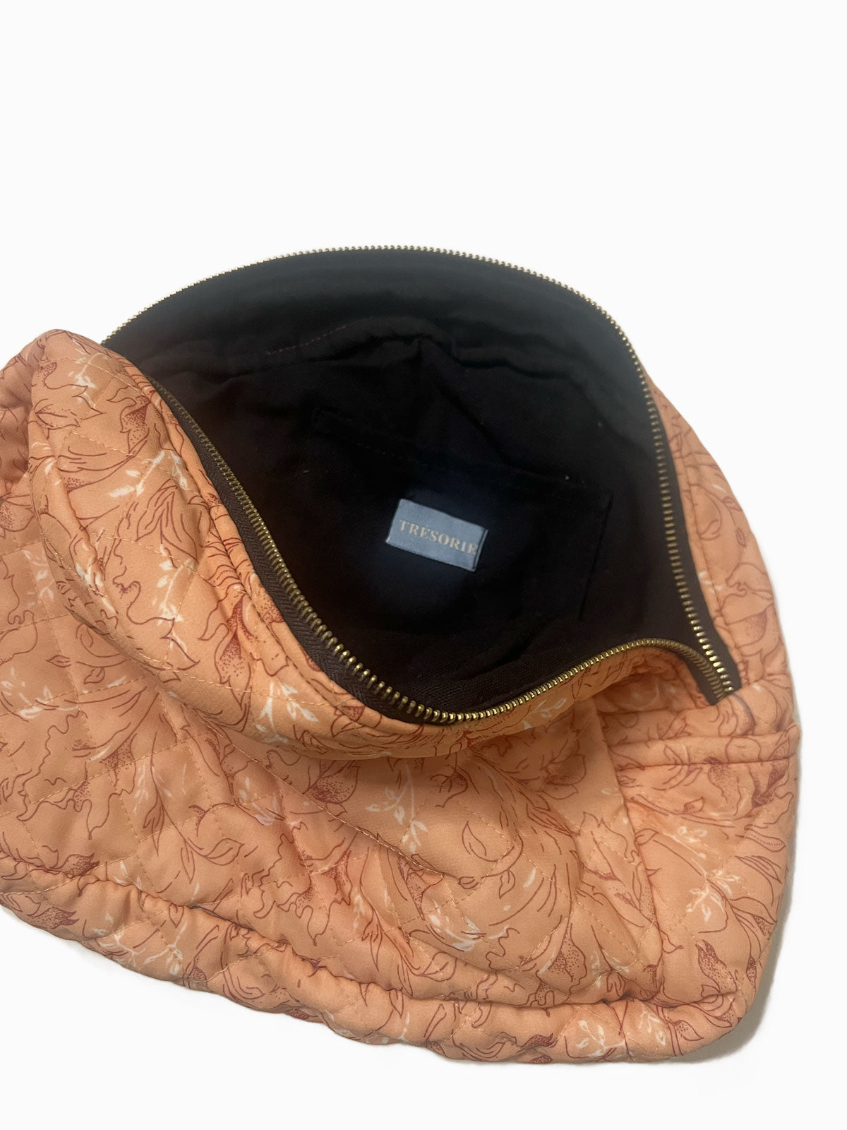 Meera Wash Bag Apricot